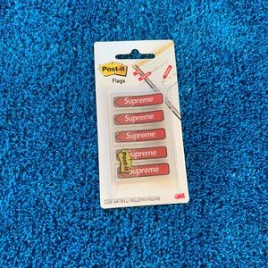 Supreme Post-it Flags